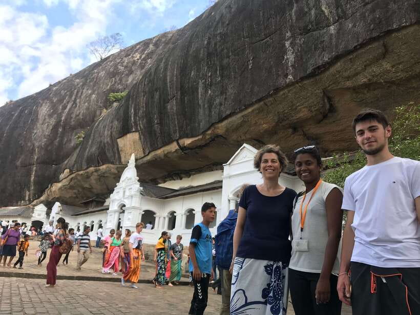 Sigiriya Lion's Rock & Dambulla Golden Cave Temple Trip - What makes this tour stand out?