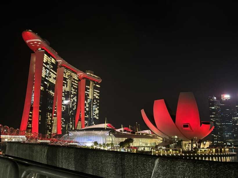 Signature Urban Night Tour: Sunset Street Food in Singapore - What Are the Main Highlights?