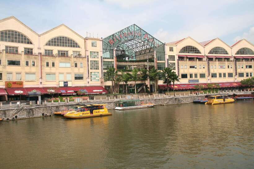 Singapore: Private Tour with a Driver - Why the private transport makes a difference