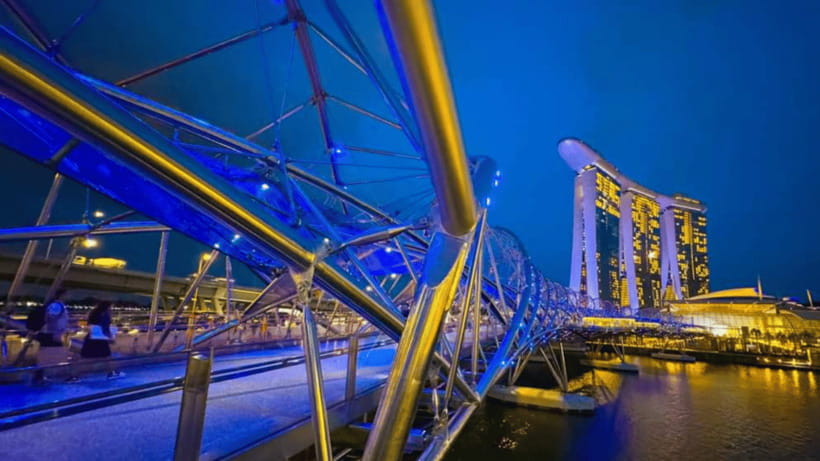 Singapore: Sunset River Cruise and Glittering Light Shows - A Well-Rounded Evening of Sights and Flavors