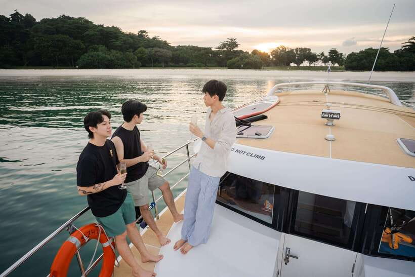 Singapore Yacht Charter onboard SunRider - The Itinerary: Exploring Lazarus Island and Beyond