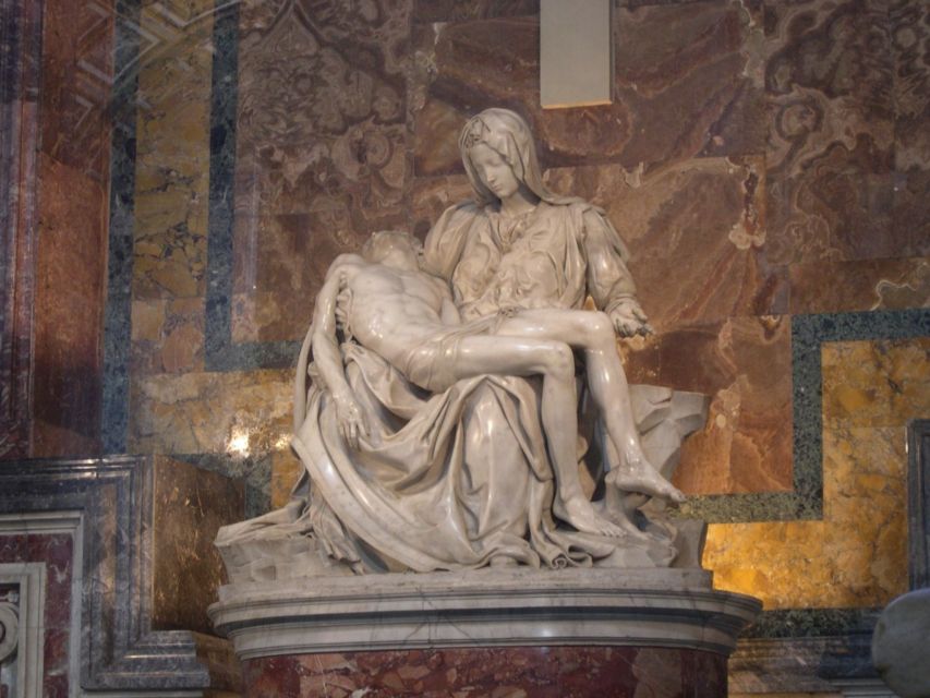 Sistine Chapel and Vatican Museums Skip The Line Tickets - Navigating the Vatican Museums and Sistine Chapel