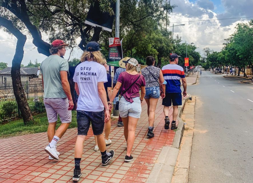 Soweto: Walking Tour with a Local Guide and Lunch - Authenticity and Community Connection
