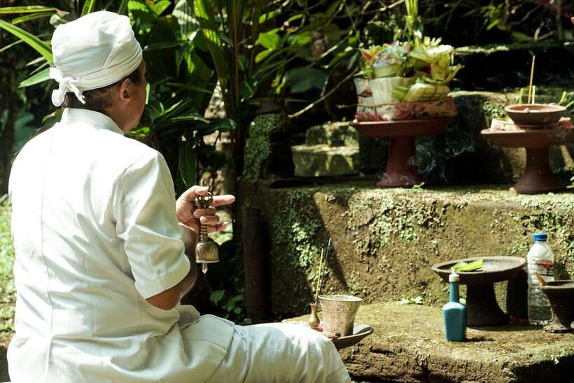 Spiritual Bali for Late Risers - Purification & Waterfall - Is It Worth the Price?
