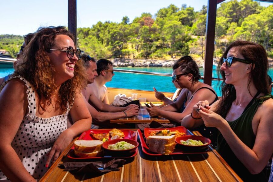 Split: Blue Lagoon Underwater Museum Tour w/Lunch & Drinks - Practicalities & Tips for Travelers