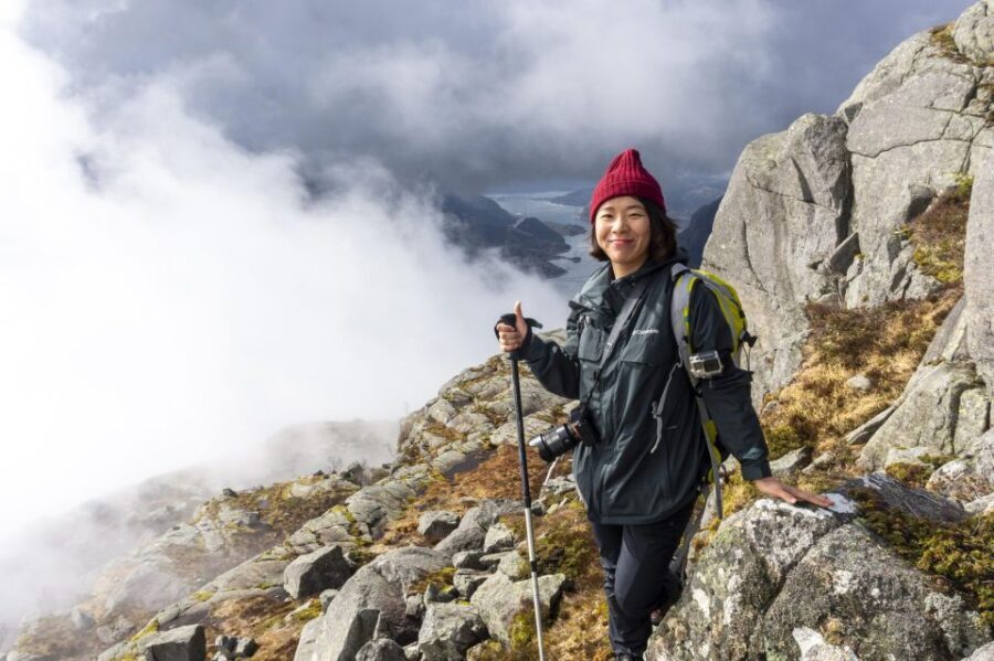Stavanger: Preikestolen Hidden Trail Hike + Canoe + Lunch - The Canoe Ride: A Peaceful Prelude