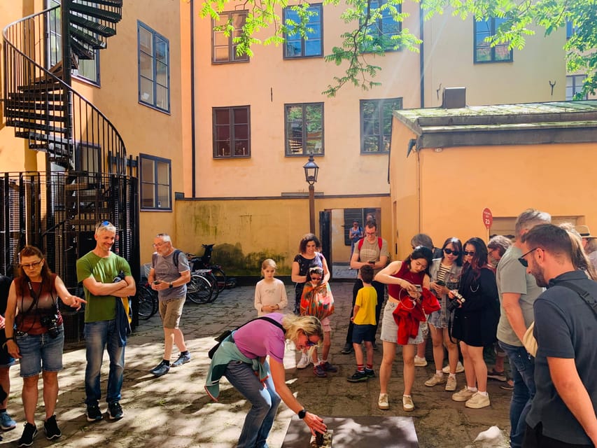 Stockholm: Old Town Guided Walking Tour (English / Deutsch) - The Itinerary in Detail: What Makes Each Stop Special