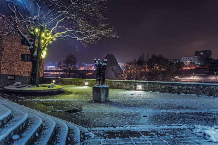 Stories and Tastes of Maribor: City Tour with Wine Tasting - Why This Tour Works