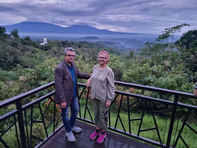 Sunrise Point & Borobudur Real Tours No Hidden Cost - Exploring Borobudur: A UNESCO Wonder