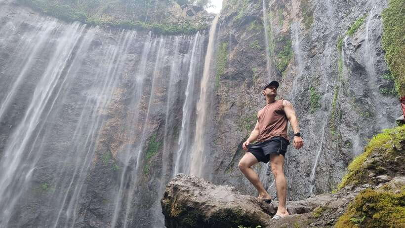 Surabaya/Malang: Budget Friendly Tumpak Sewu Waterfall Tour - Whats Included and Whats Not