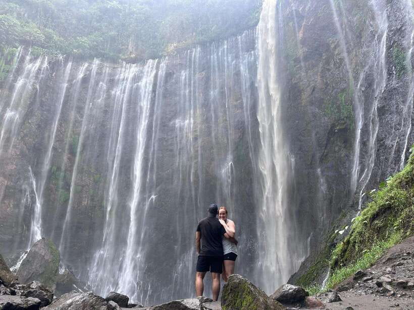 Surabaya or Malang Tumpak Sewu Bromo 2D1N Shared Guided Tour - An In-Depth Look at the Tour