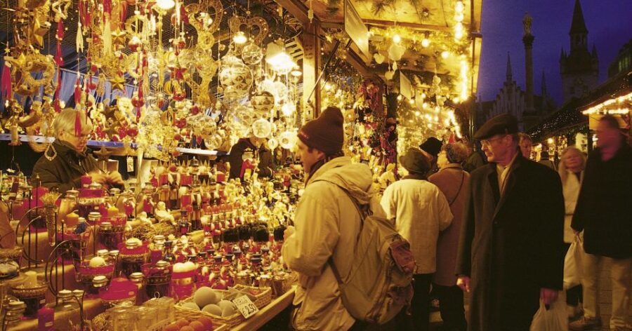 Tour Weihnachtsmarkt mit Kostproben - The Itinerary in Detail