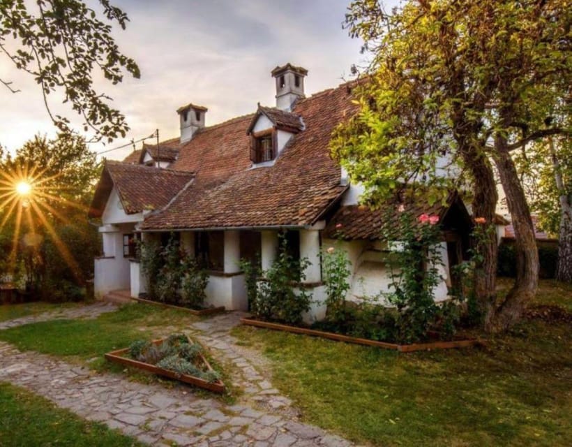 Transylvania Experience 4 Days- Private Tour - Visiting the Castles: Peles and Bran