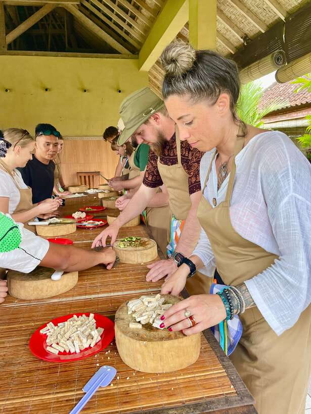 Ubud: Cooking Class with Market Visit and Hotel Pickup - Authentic Experiences and Genuine Insights