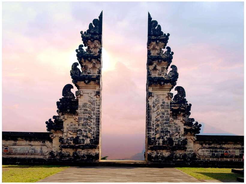 Ubud: Heaven Gate Lempuyang, Water Palace & Waterfall Tour - How the Itinerary Works