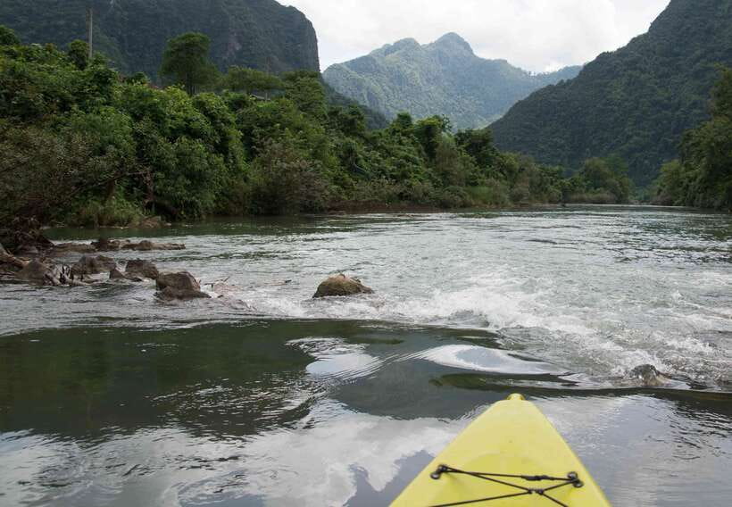 Vang Vieng: Nam Song River Kayak Tour - Visiting Blue Lagoon One and Beyond