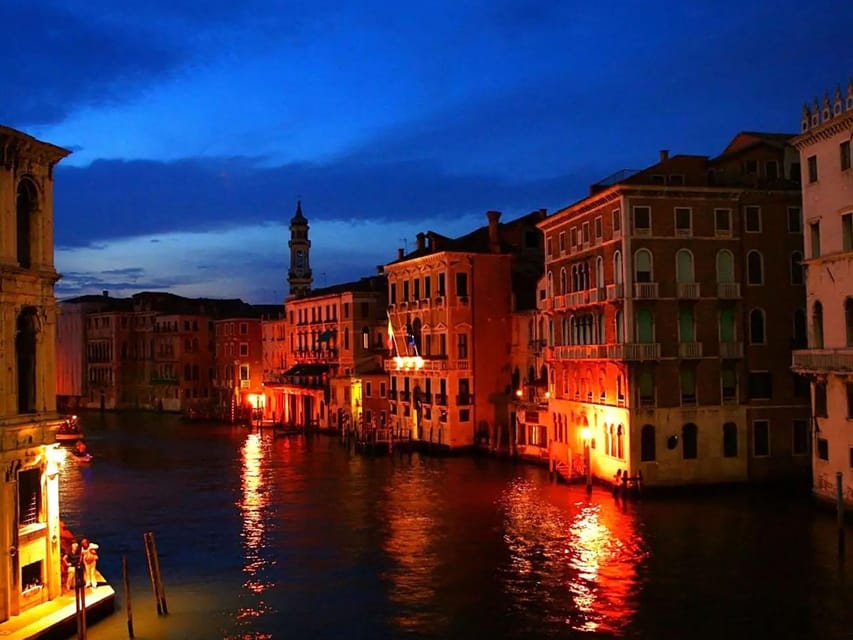 Venice Ghost Tour: Explore Haunted Legends & Ancient Ruin - Experience and Atmosphere