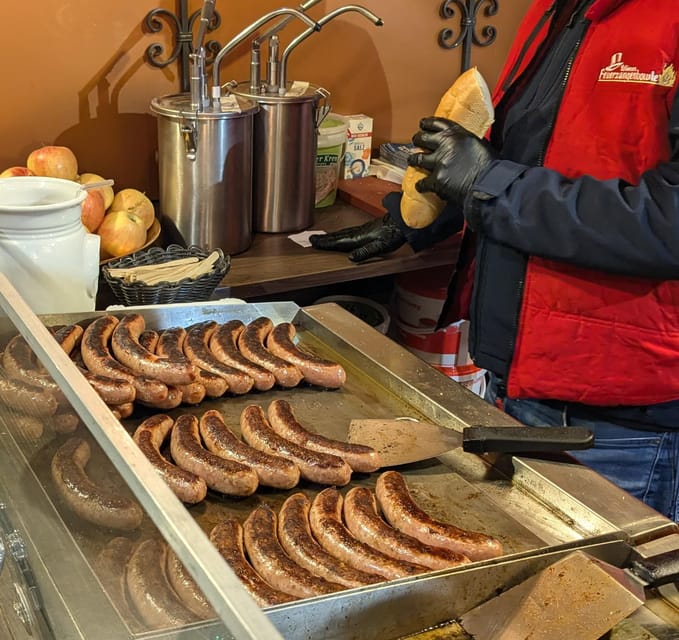 Vienna: Christmas Market Food and Drinks Tour - Who’s this tour best for?