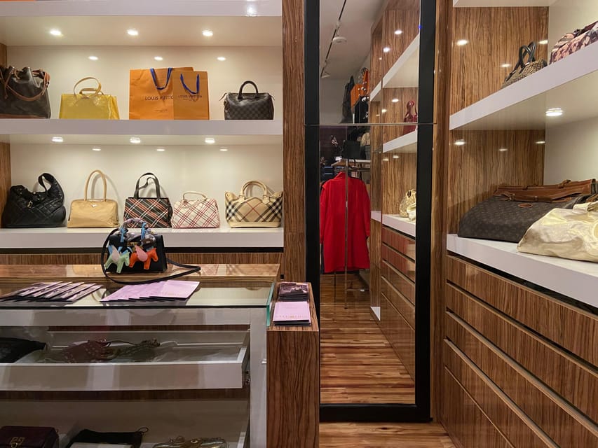 Vienna Holiday Shopping: Exclusive Designer Vintage Tour - Breakdown of the Itinerary