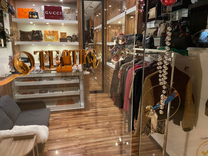 Vienna in Easter: Markets & Vintage Fashion Guided Tour - Who Will Love This Tour?