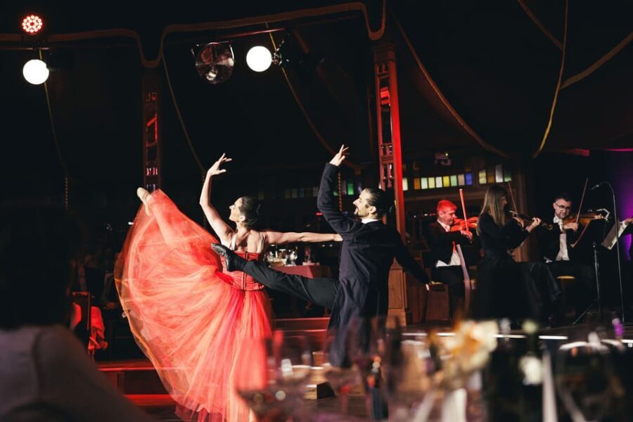 Vienna: Johann Strauss Dinner Show at the Prater - The Program: Three Acts of Musical and Visual Delight