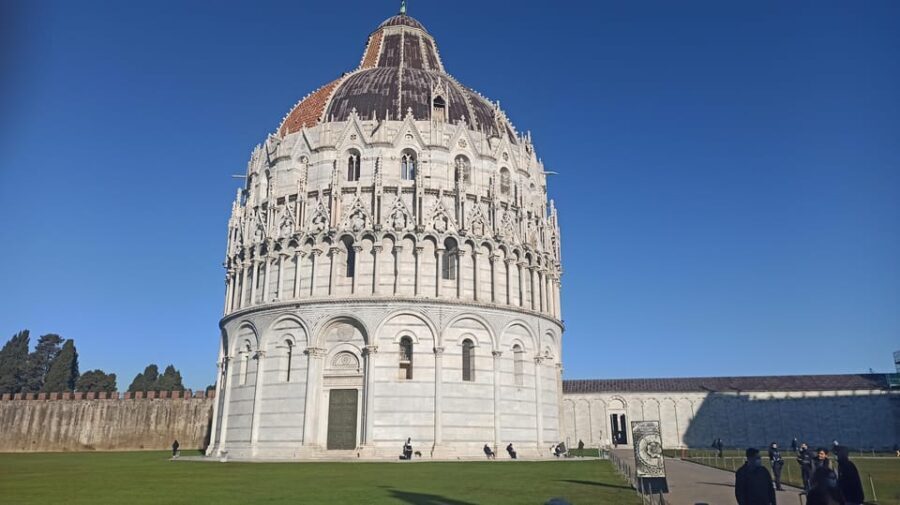 Visit Pisa & Lucca with lunch in a family-run winery - The Value of This Experience