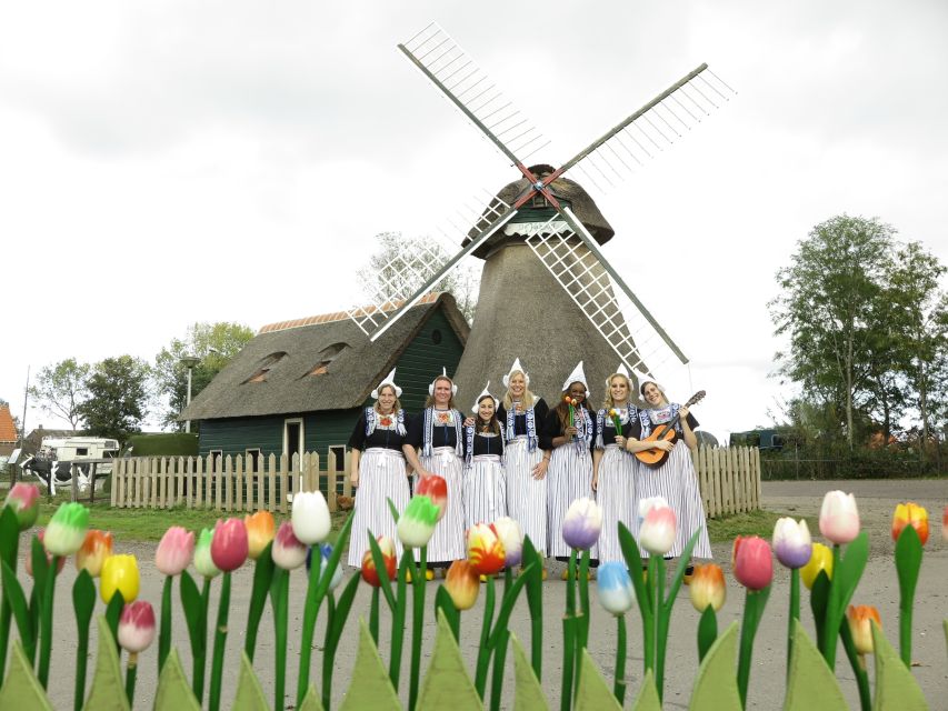 Volendam: Traditional Costume Photo with Cheese & Clog Tour - Practical Tips for Visitors