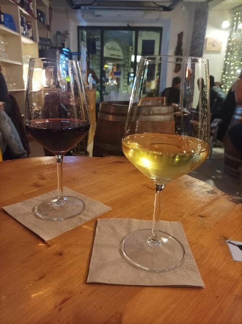 Walking Tour in Siena With Tastings and Stories - Highlights of the Walking Tour
