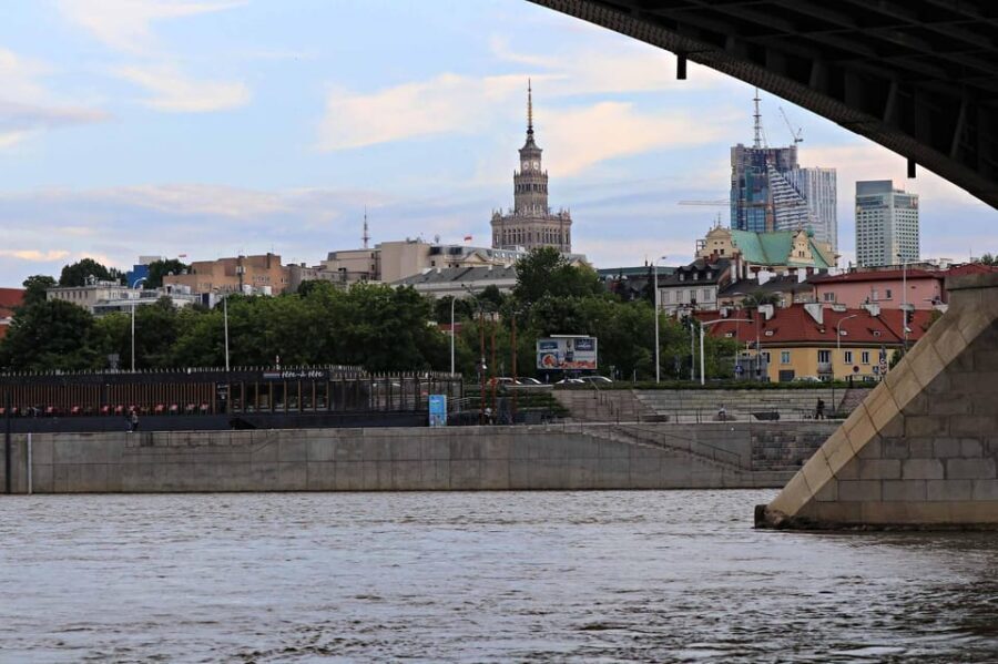 Warsaw: Vistula River Cruise with Your Music & City Views - Final Thoughts