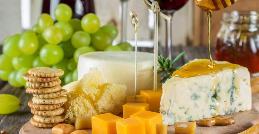 Wine Tasting Off-Road Tour - Wine Tasting and Tapas: A Gourmet Pause