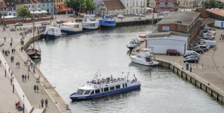 Wismar: Harbor Sightseeing Cruise - Authenticity and Reviews: What Past Travelers Say