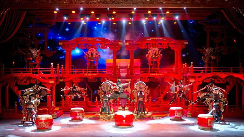 Xi'An: Tang Dynasty Show Ticket w/ Transfer or Dinner - The Dinner Experience: Authentic and Inclusive