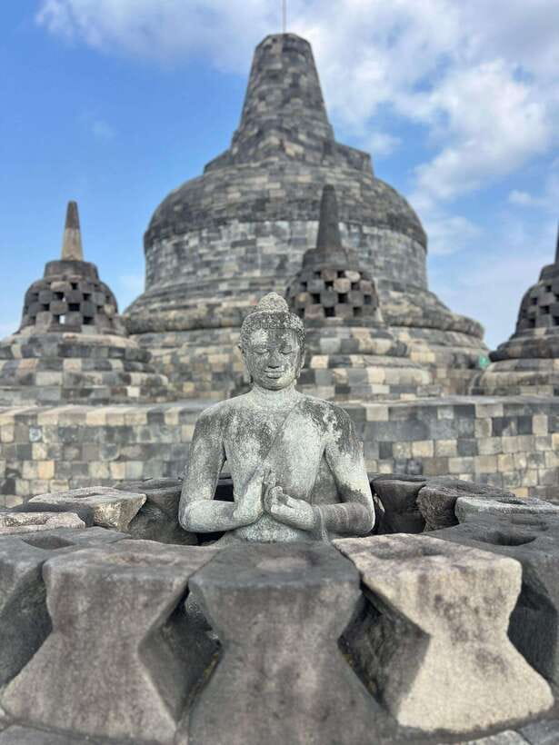 Yogyakarta: Borobudur Sunrise(Climb UP) and prambanan Tour - Who Will Love This Tour?