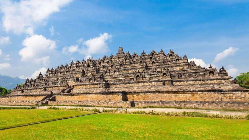 YOGYAKARTA ; CUSTOMIZED TOUR SERVICES AND CAR RENTAL - Detailed Breakdown of the Tour Experience