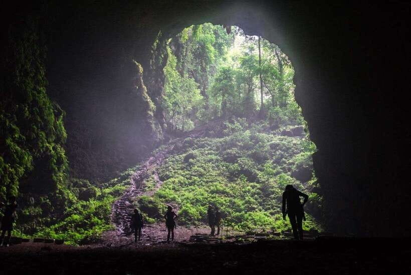 YOGYAKARTA: JOMBLANG,PINDUL CAVES,OYO RIVER TUBING RAFTING. - The Itinerary Breakdown
