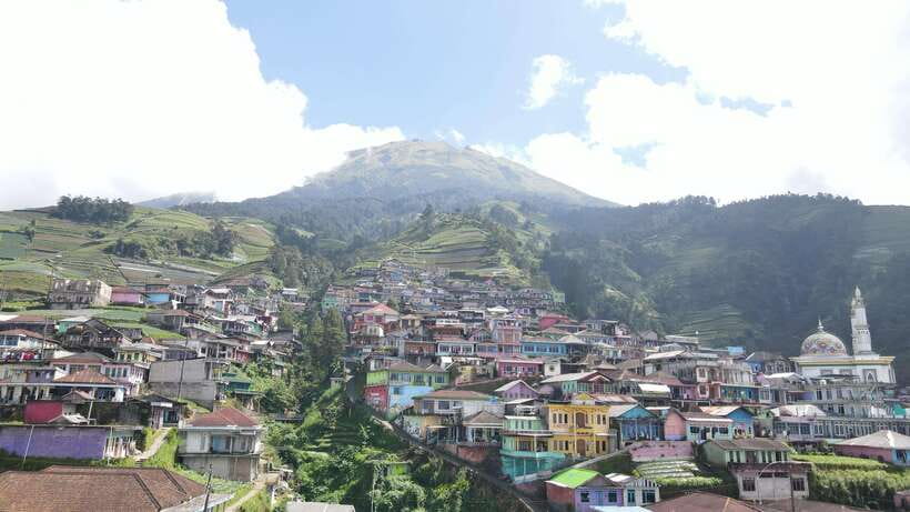 YOGYAKARTA: SILANCUR HIGHLAND/NEPAL VAN JAVA/BOROBUDUR - Breaking Down the Itinerary
