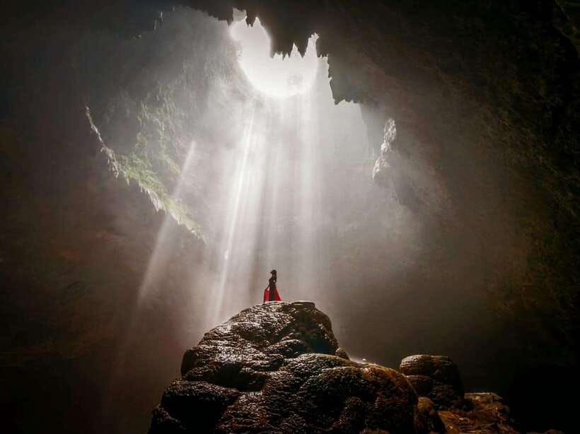 Yogyakarta: Sunrise at Merapi, Jomblang & Pindul cave tour - The Sum Up