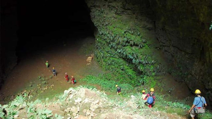 Yogyakarta's Hidden Gems: Jomblang Cave & Timang Beach Tour - The Itinerary Breakdown