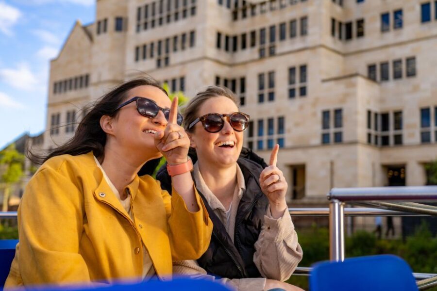 York: Daytime Sightseeing Boat Cruise with Live Commentary - FAQs