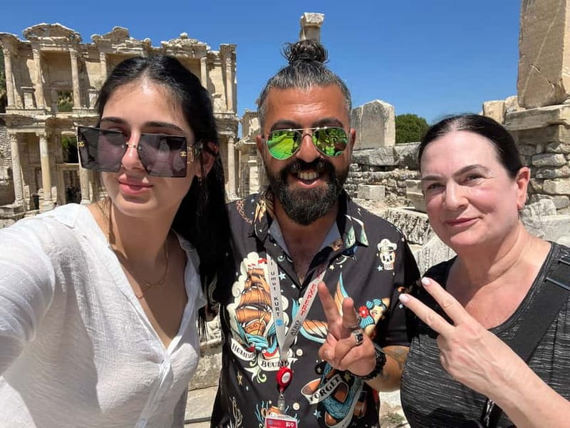 3-hour Ephesus and Terrace Houses Tour Kusadasi Cruiser Only - Meeting Point and Logistics