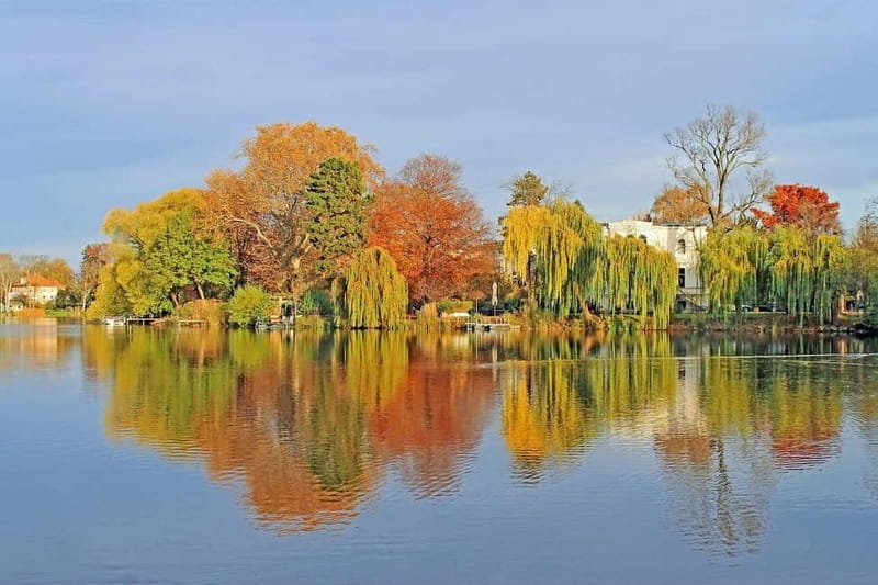 4 hours Private Romantic Boat Cruise for 2 - Wine included - An In-Depth Look at the Experience