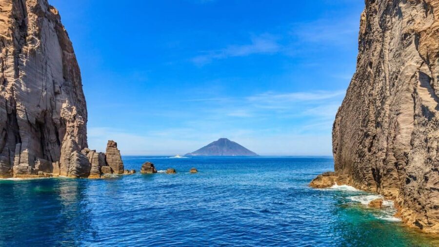 Aeolian Islands mini cruise with Stromboli by night - The Bottom Line