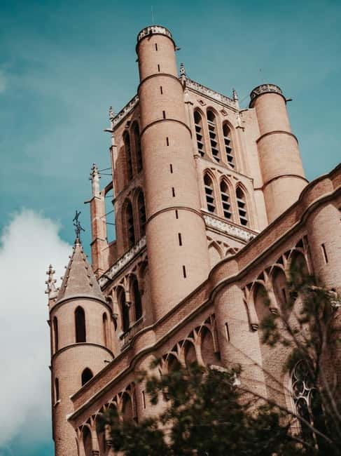 Albi: Food and Market Tour with Tastings and Historic Walk - The Itinerary in Detail