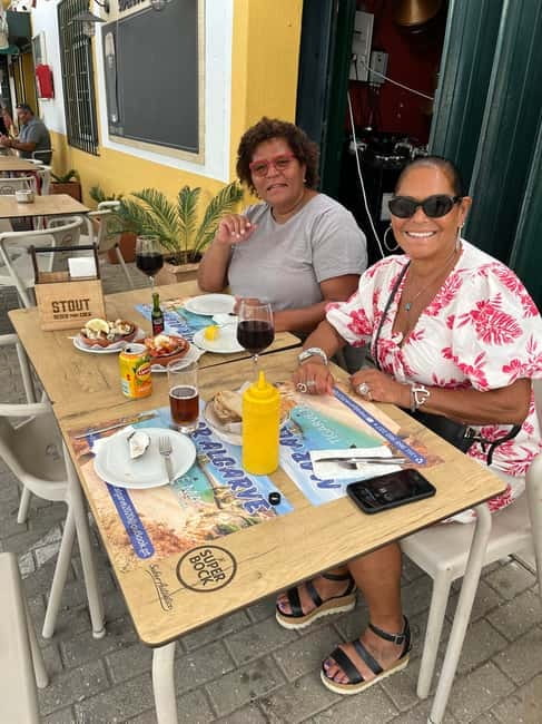 Albufeira: Portuguese Tapas and Wine Restaurant Experience - The Itinerary Breakdown
