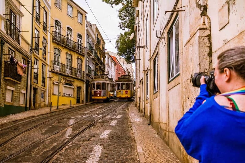 Alfama Photo Walk: Lisbon Photography Tour with a Local - Who Should Consider This Tour?