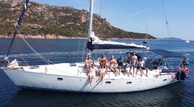 Alghero: Sailing Boat Trip with Skipper, Hostess, and Lunch - Why This Tour Works for Different Travelers