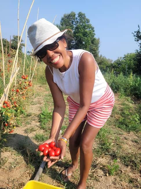 Amalfi: Grow your own vegetables and enjoy lunch with wine - What Makes This Tour Special?