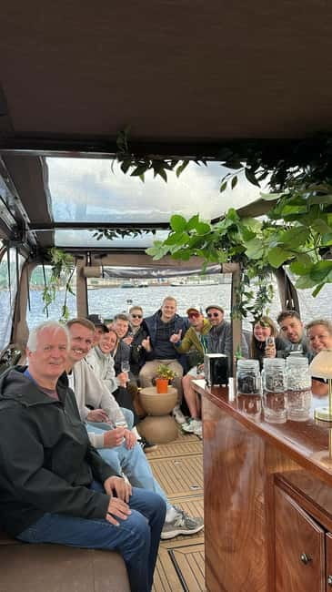 Amsterdam: Covered Canal Cruise with Drinks & Bites - Analyzing the Price & Value