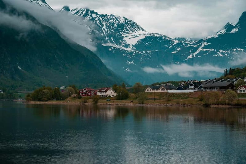 Åndalsnes: A Journey Through The Troll Road and Wall - Exploring the Tour in Detail