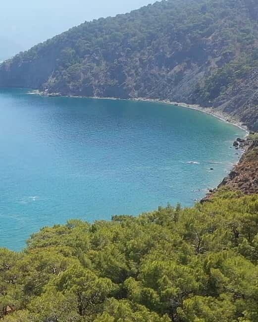 Antalya Transfer with Kleopatra Beach Stop Deluxe Yacht Tour - The Meal: Barbecue on Deck